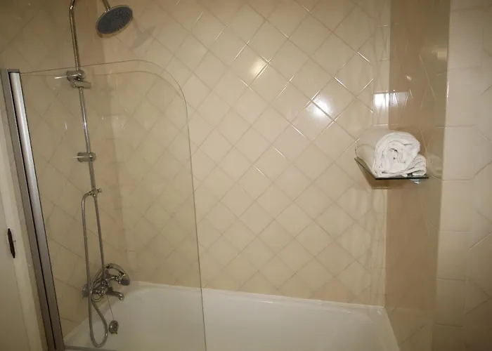 T1 Do Vau / Estrela Do Vau * Portimão